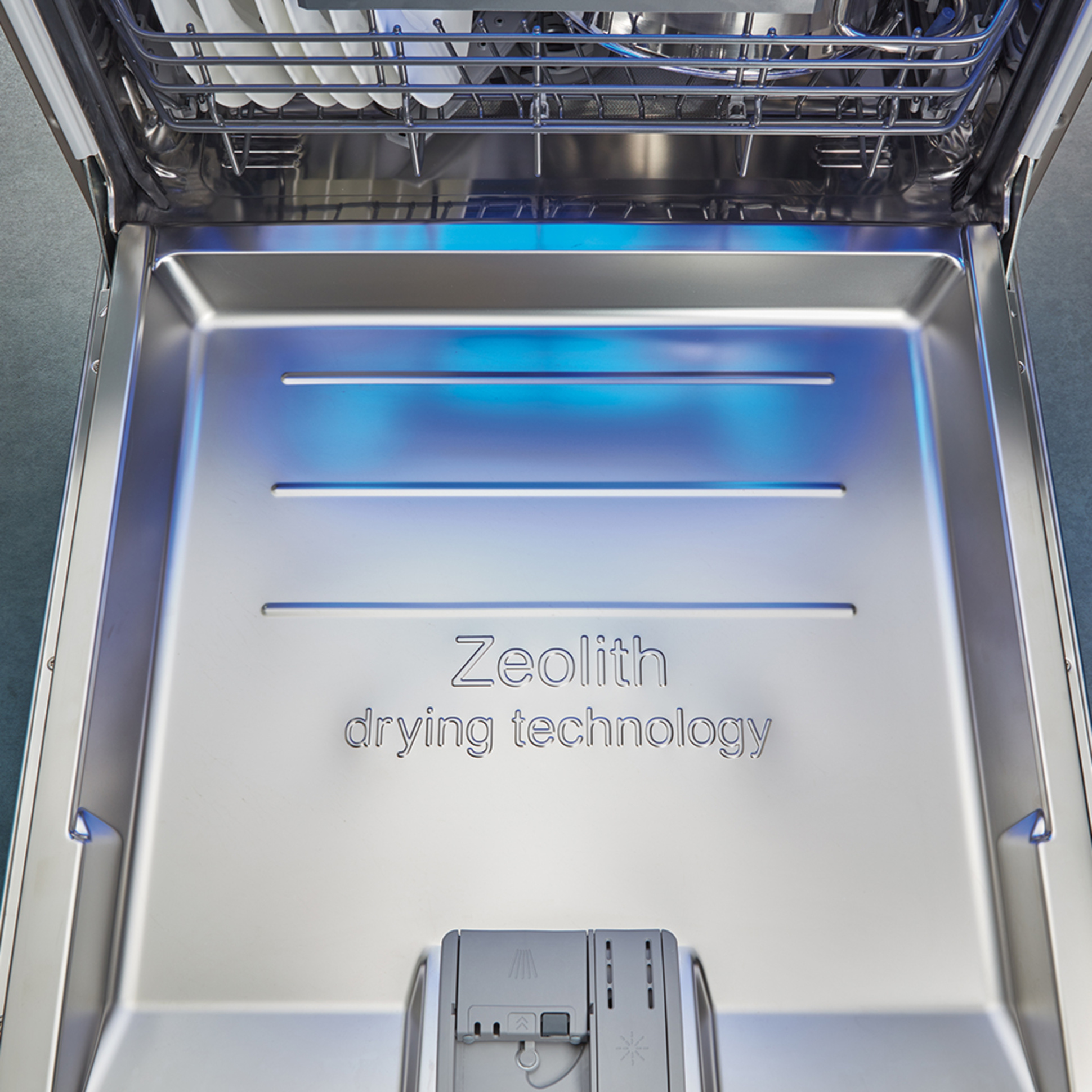 Zeolith Trocknen – Für glänzende Spülergebnisse bei Elektro Kirchner GmbH & Co.KG in Wildflecken